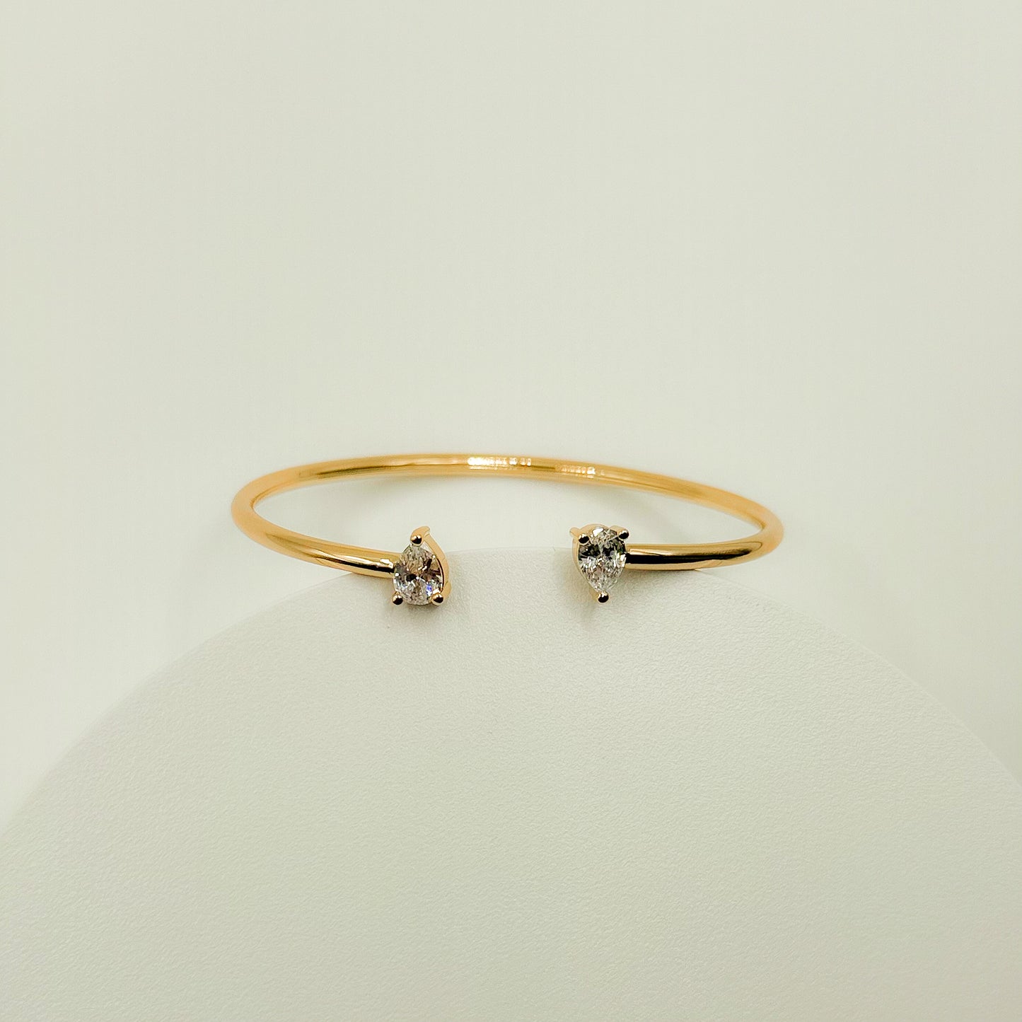 BRACELET TEAR DROPS CUBIC ZIRCONS