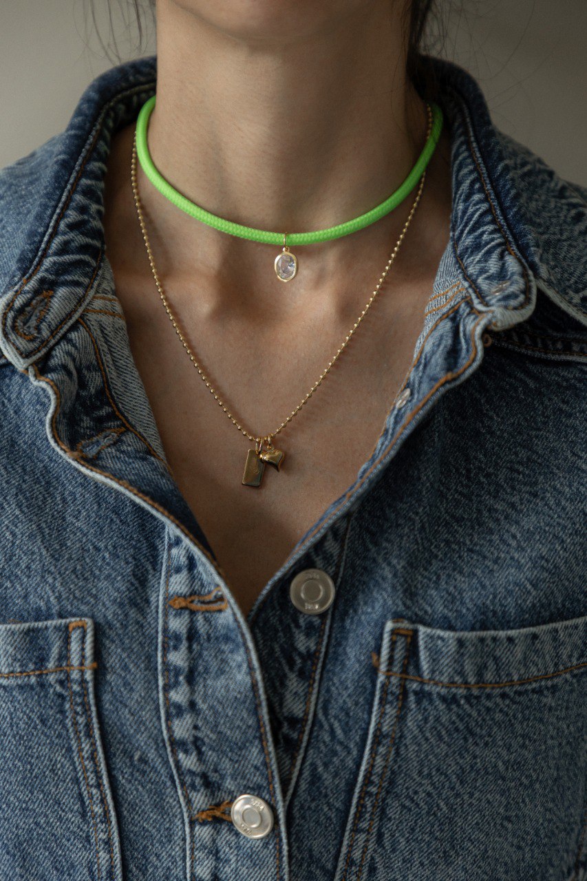 NECKLACE MINI SPHERE HEART AND PLAQUE