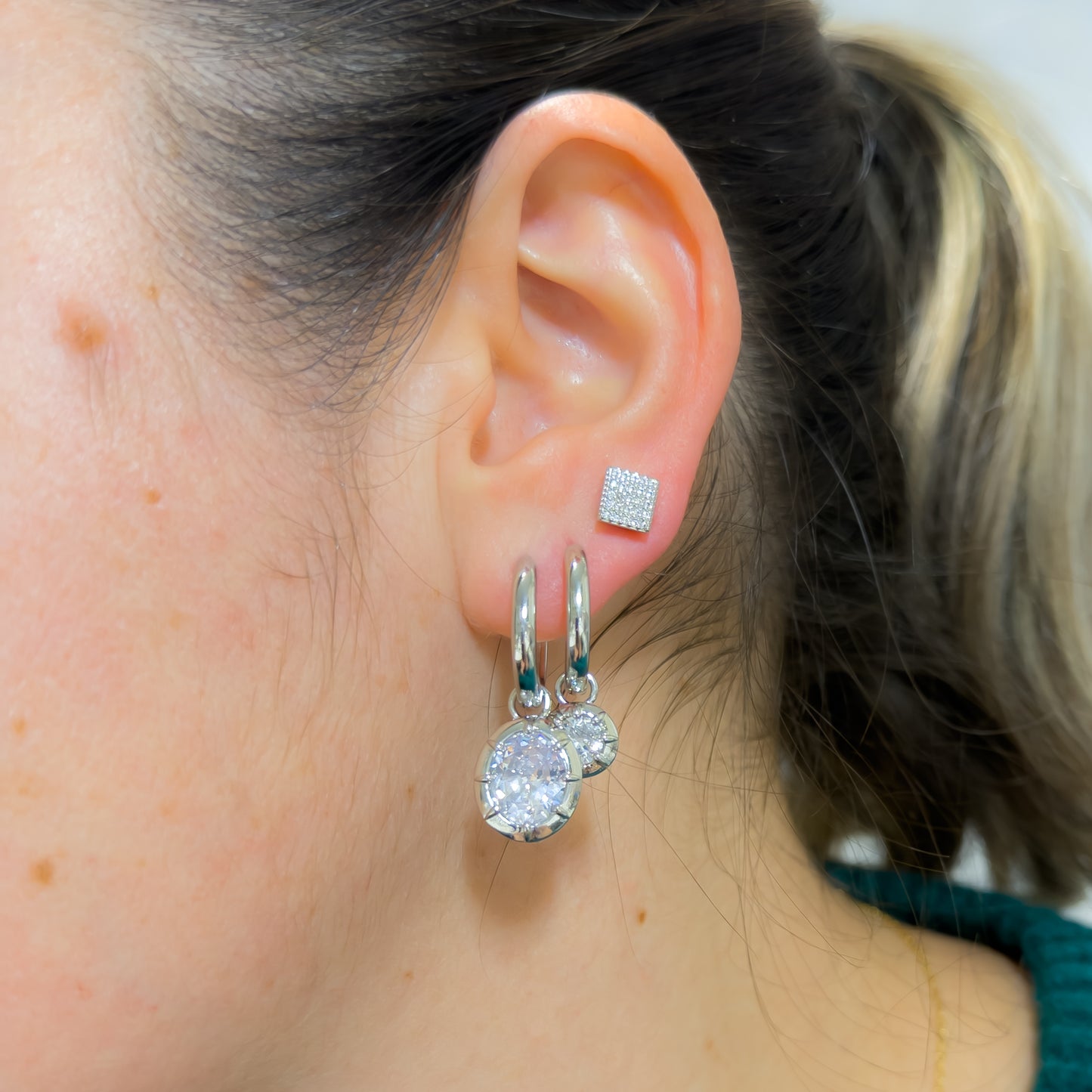 EARRING HOOP LARGE CUBIC ZIRCON