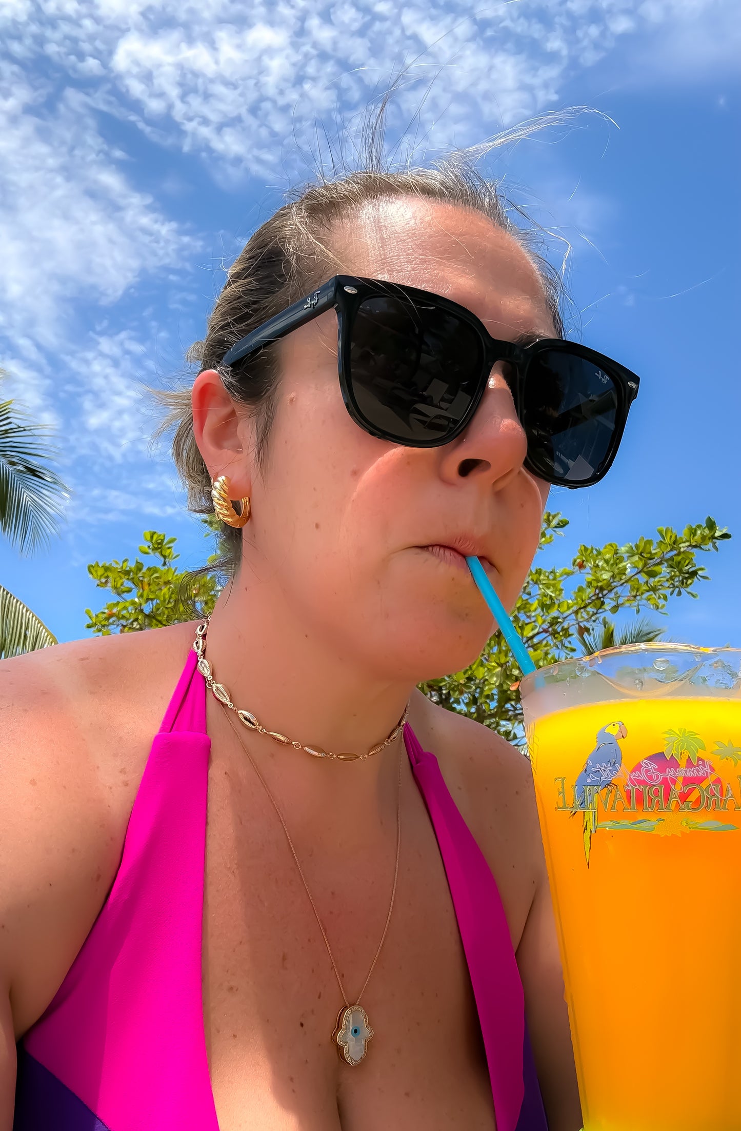 COLAR GARGANTILHA CONCHAS DE BÚZIOS