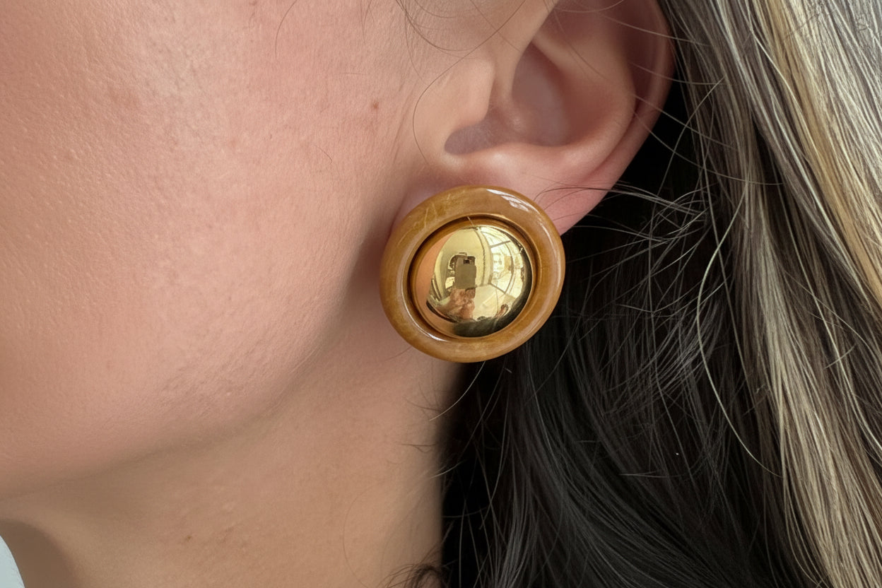 EARRINGS CIRCLE BUTTON RESIN BOARDER