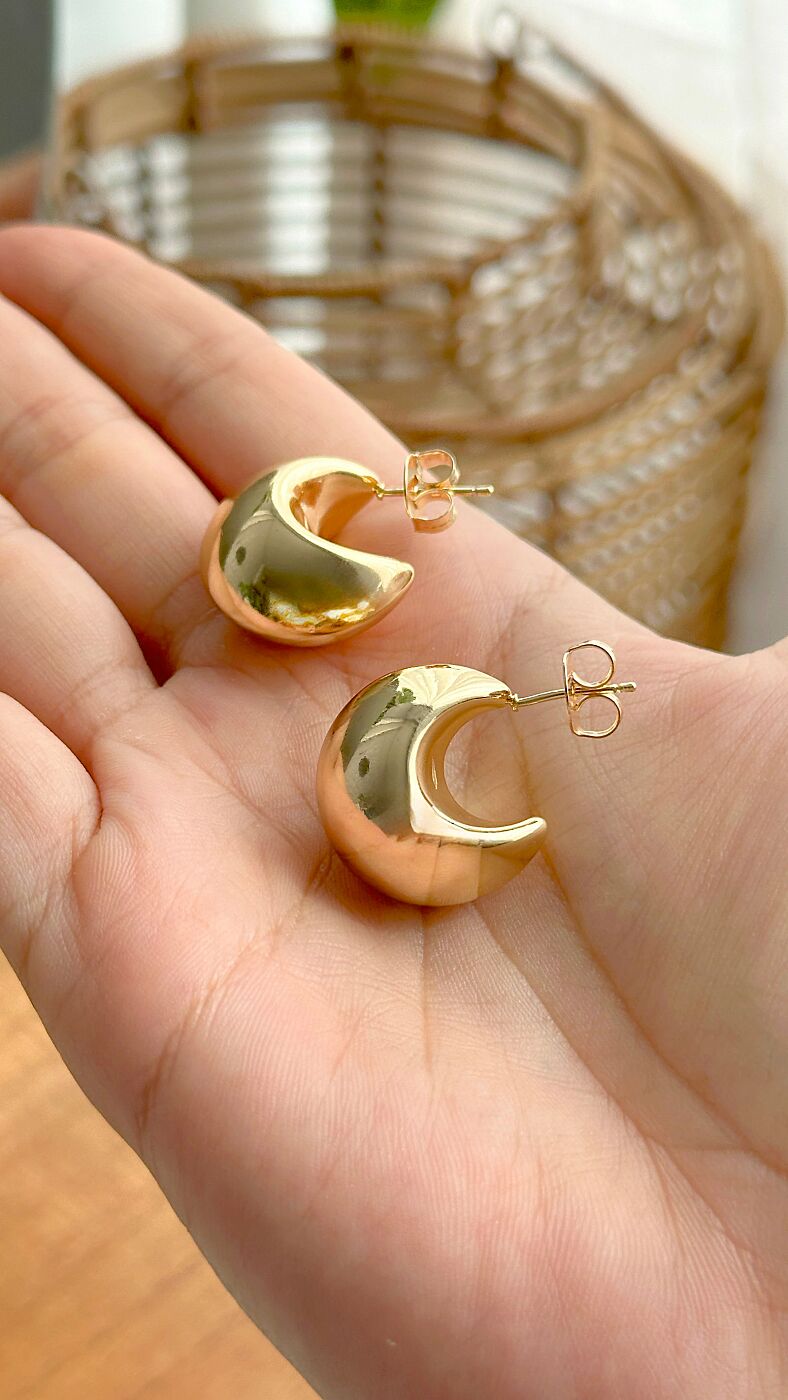EARRING HOOPS HALF MOON