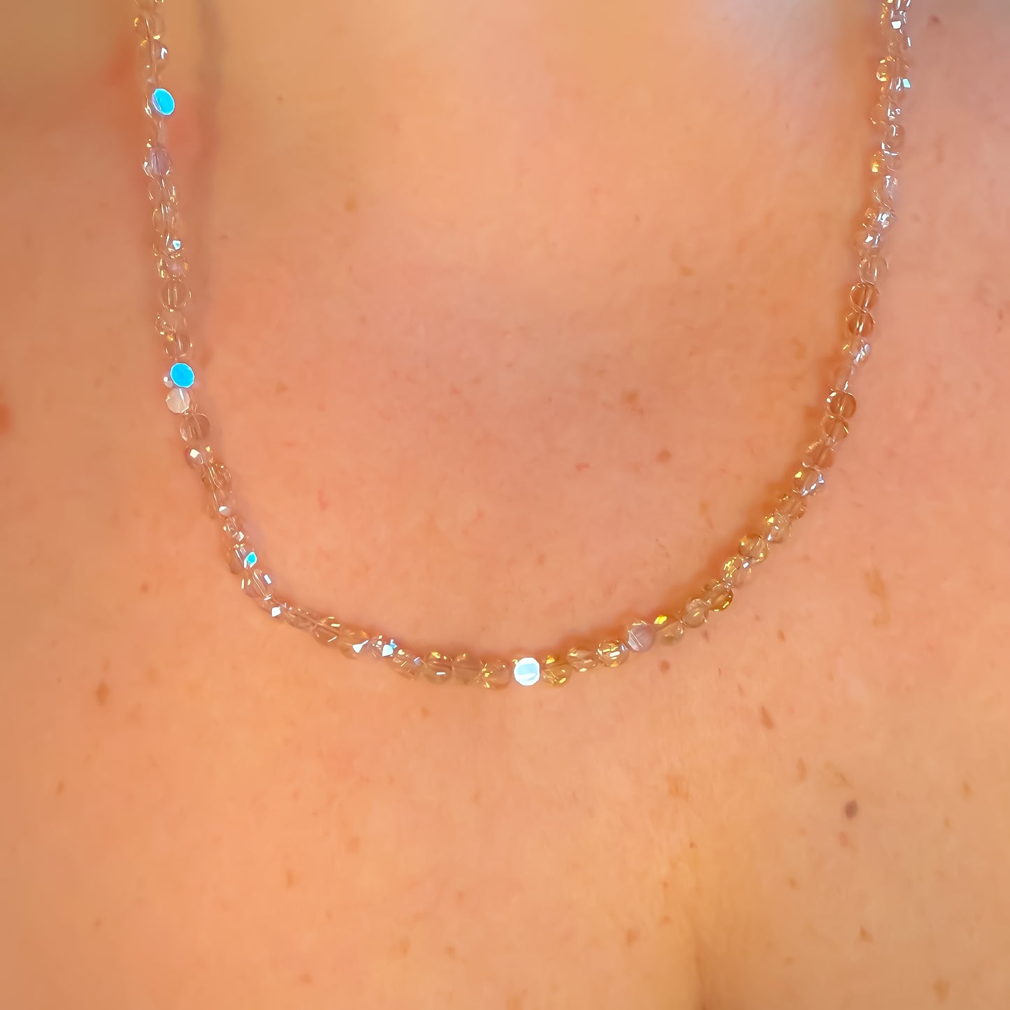 NECKLACE CRYSTAL FLAT CIRCLES