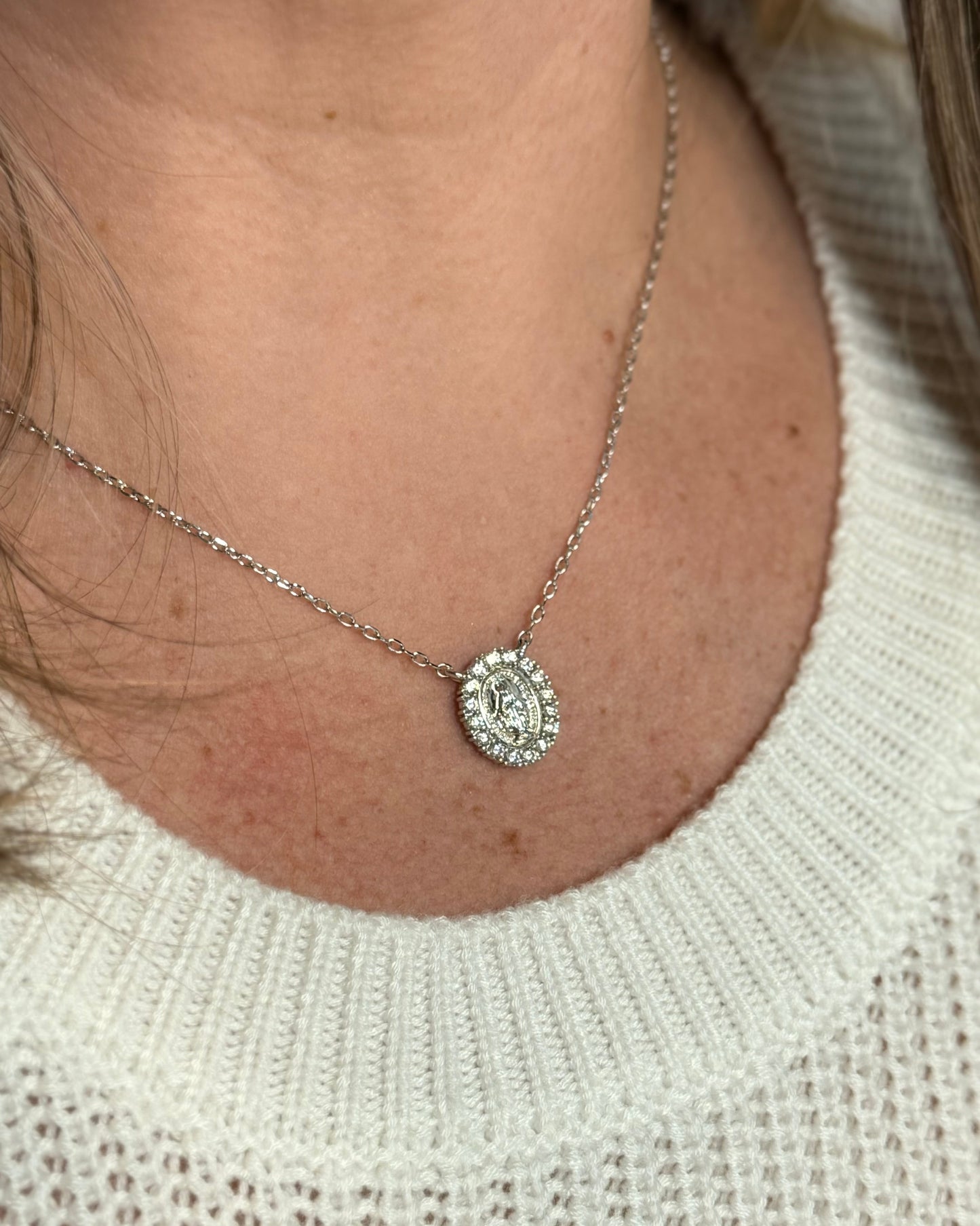 NECKLACE SMALL MEDAL OUR LADY APARECIDA CUBIC ZIRCONIA