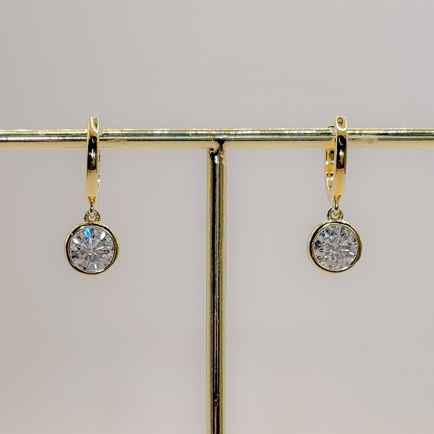 EARRING HOOP 1CT MOISSANITE PENDANT