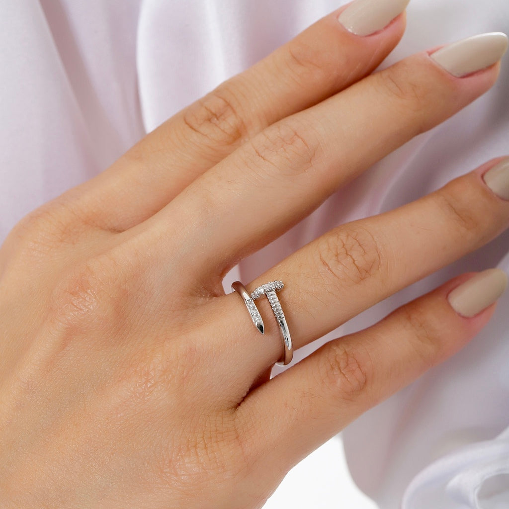 RING NAIL WITH CRYSTALS ADJUSTABLE