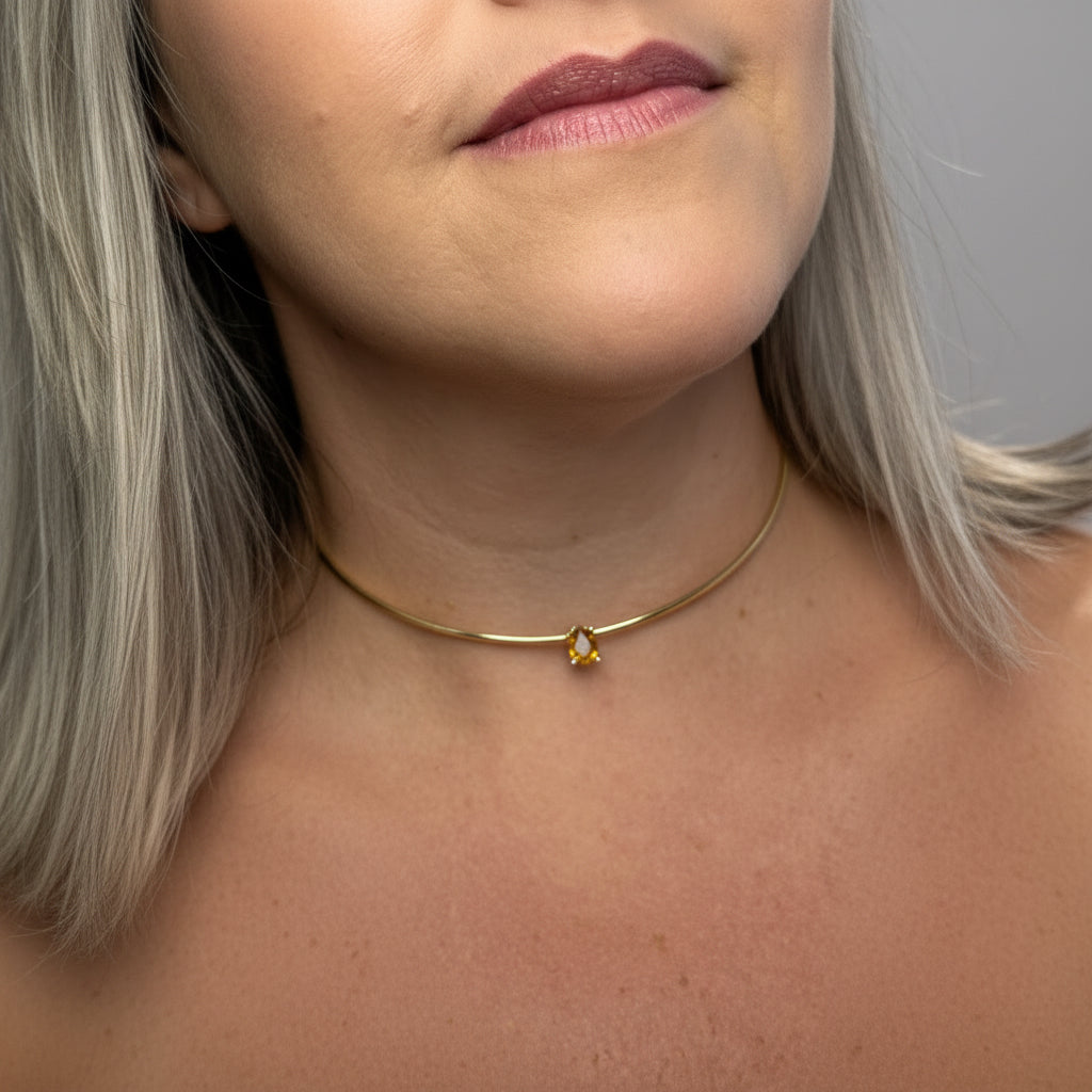 NECKLACE WIRE CHOKER OVAL CRYSTAL