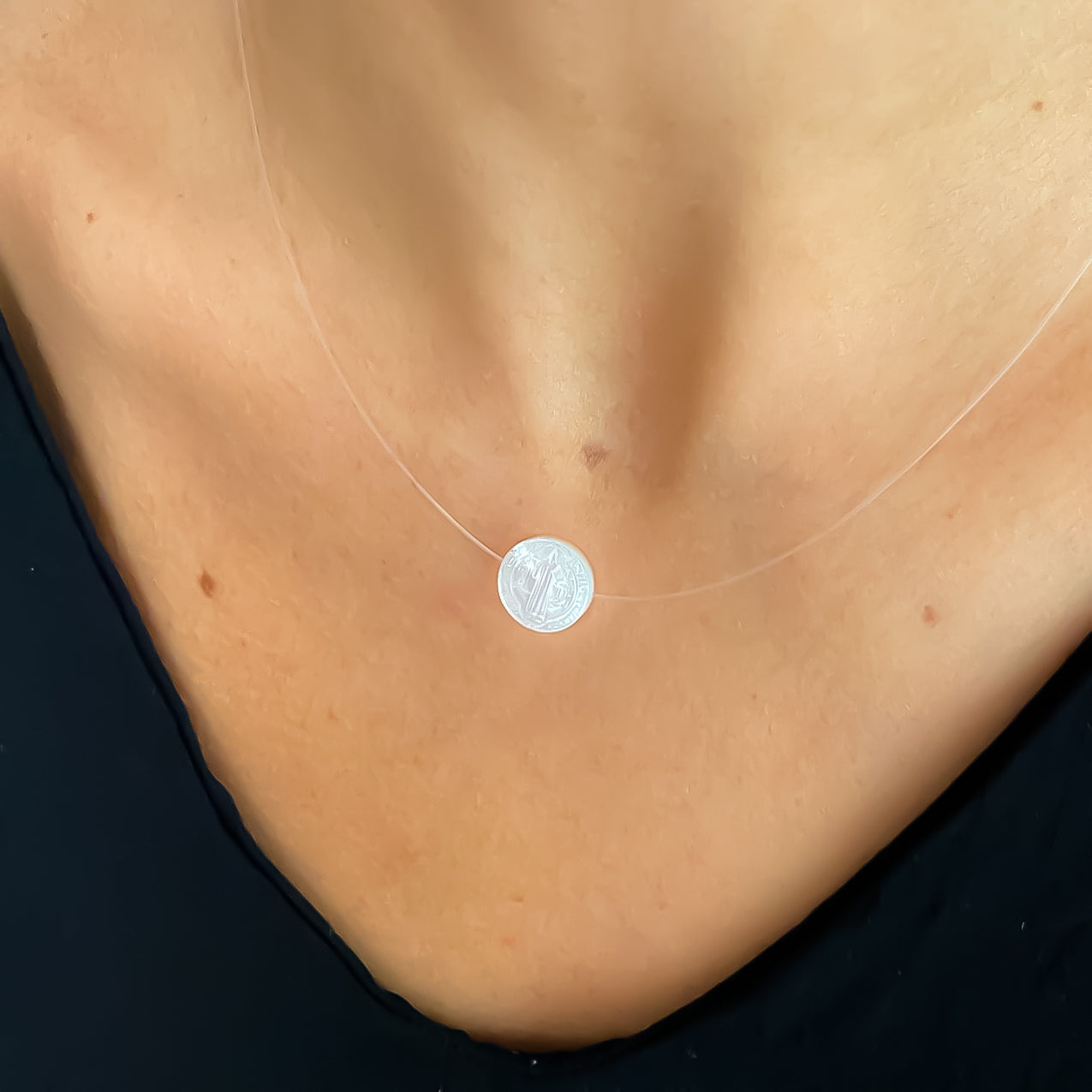 NECKLACE NYLON STRING ST BENEDICT MOTHER OF PEARL