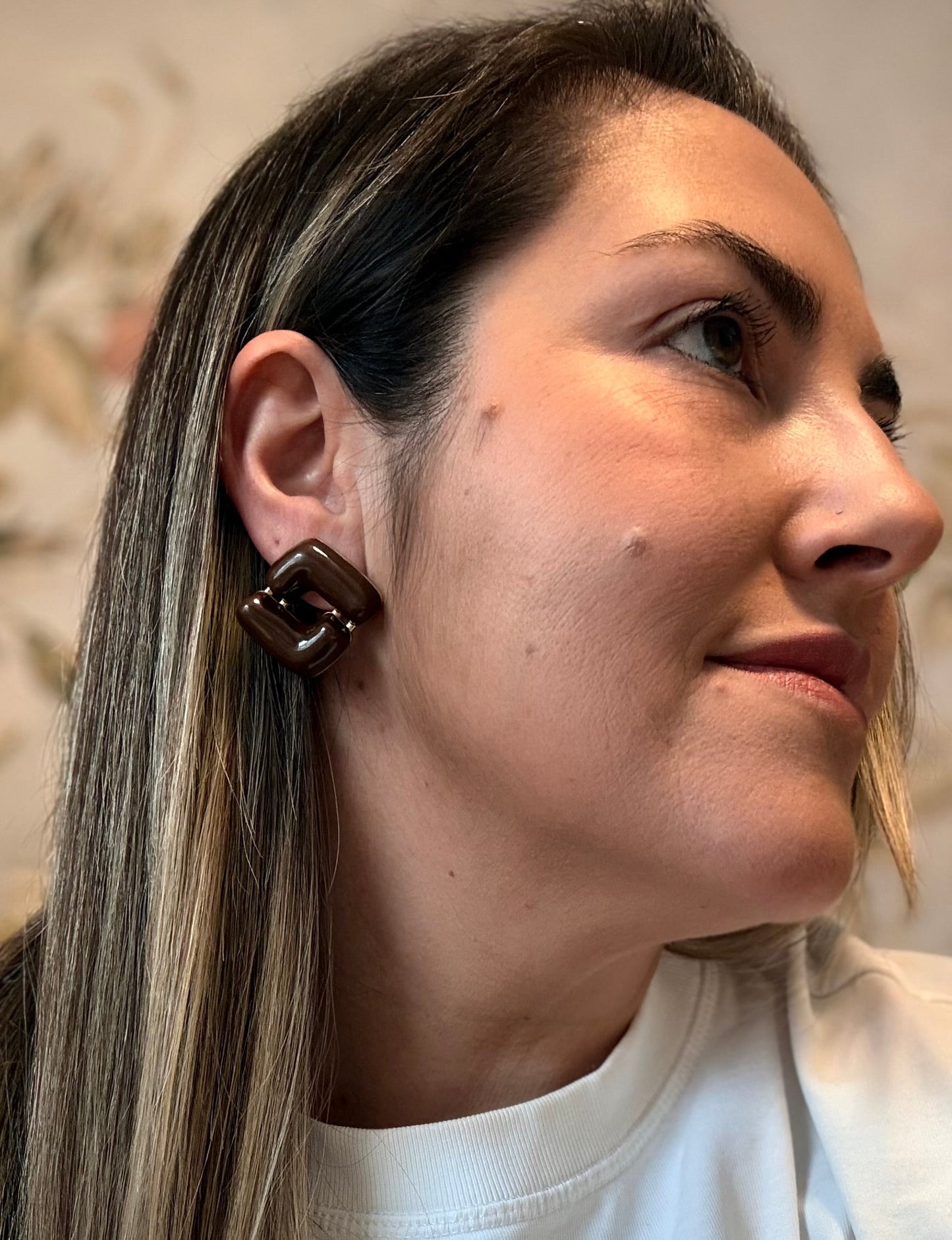 EARRING SQUARE RESIN CHOCOLATE BROWN