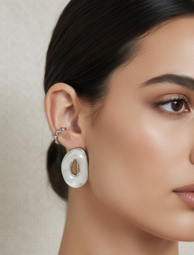 EARRINGS ORGANIC OVAL WITH RESIN