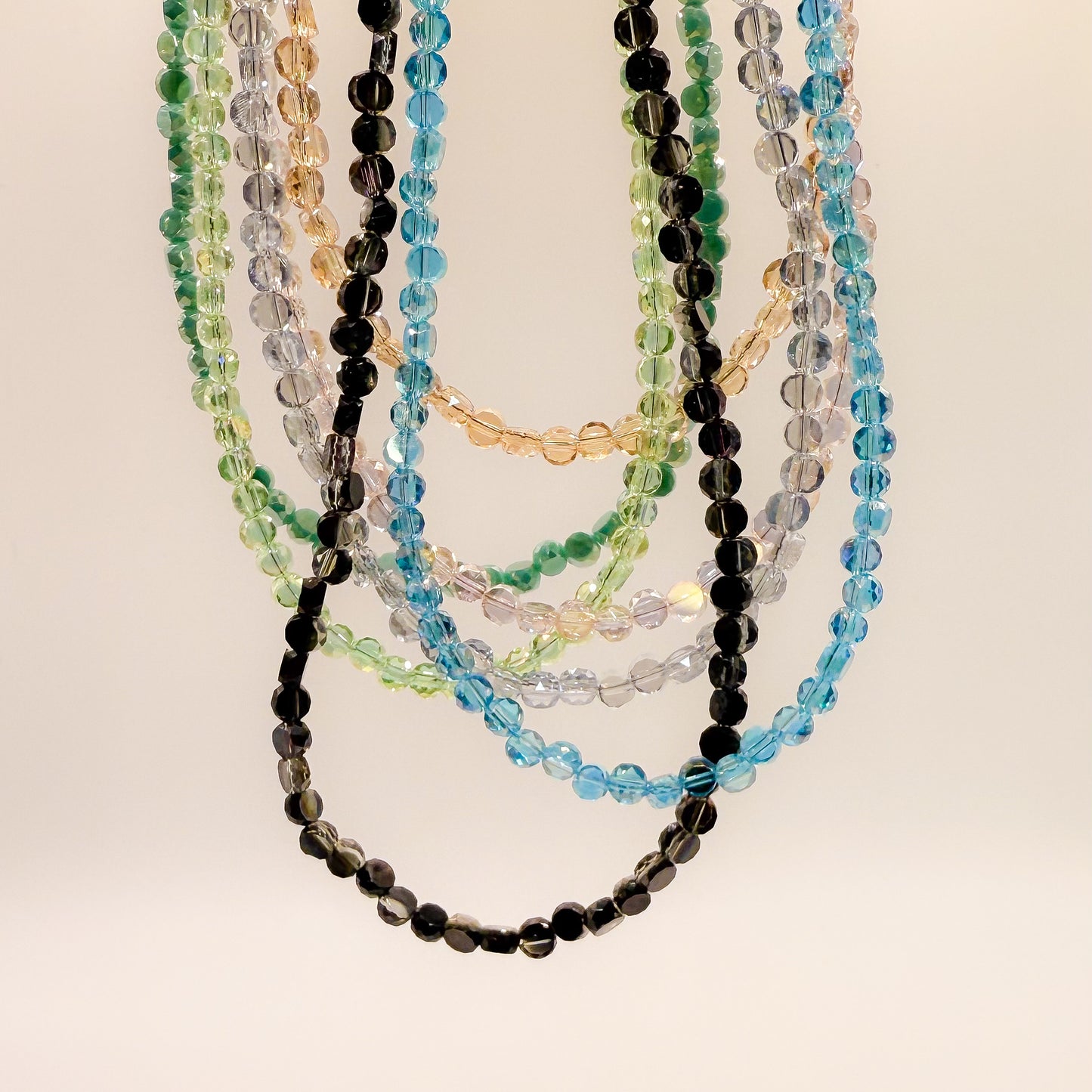 NECKLACE CRYSTAL FLAT CIRCLES