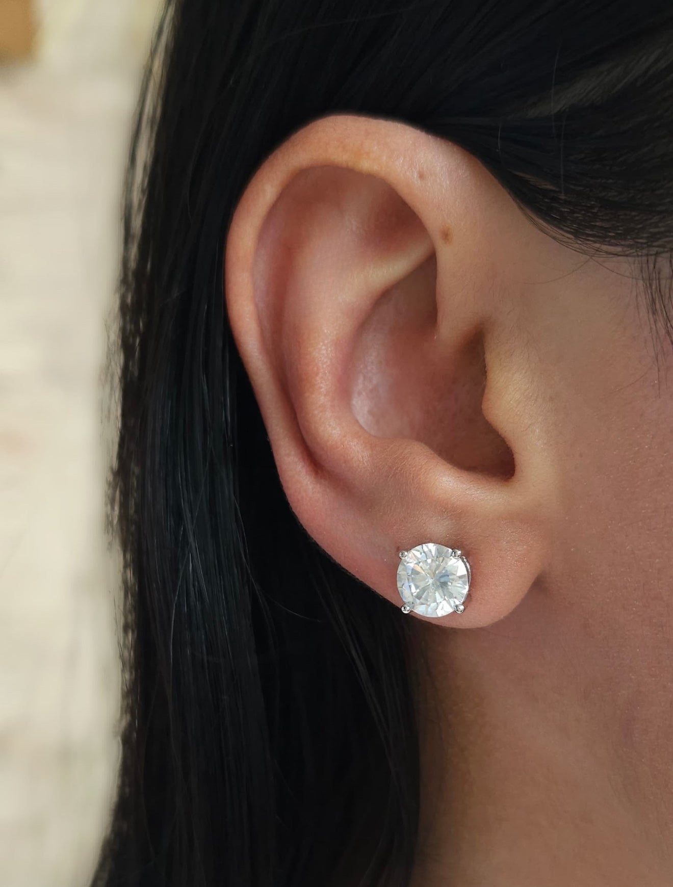 EARRING MOISSANITE STUD 6MM