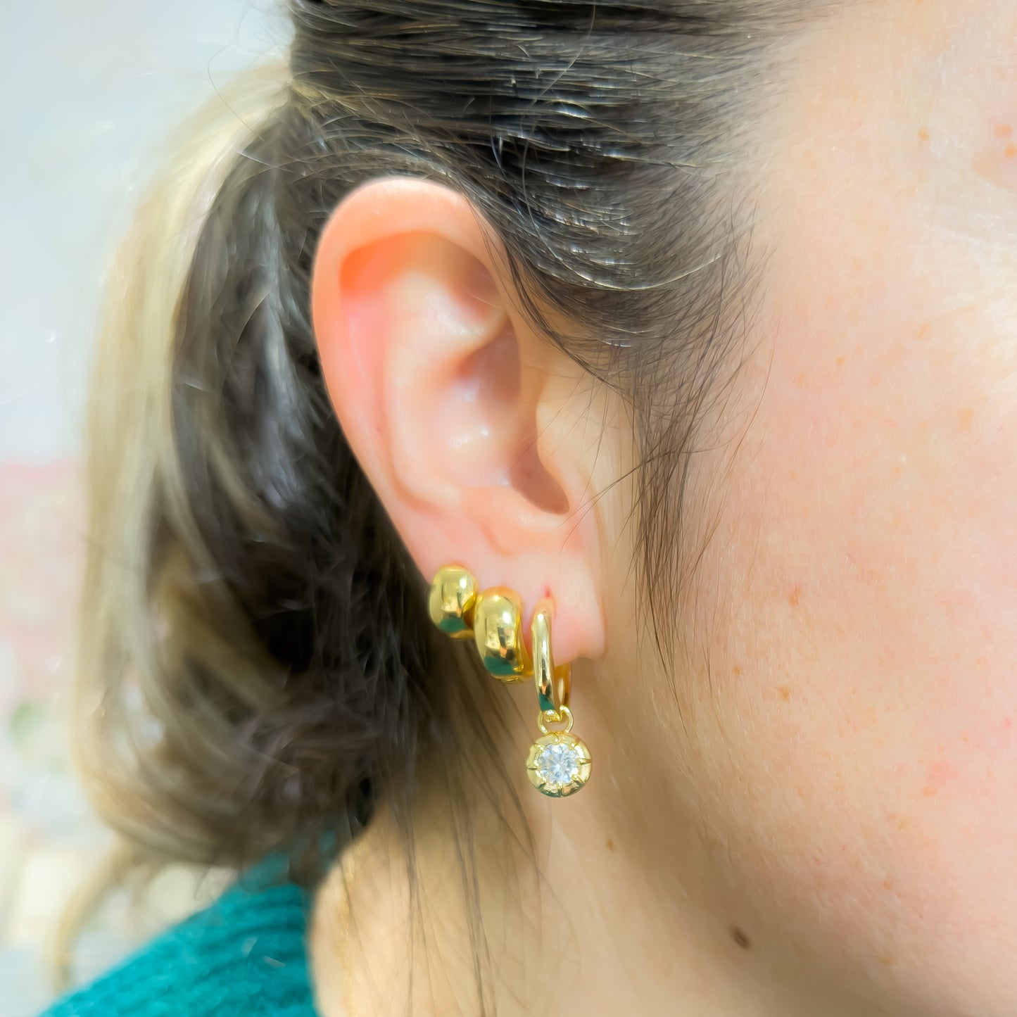 EARRING HOOP ROUND CUBIC ZIRCON