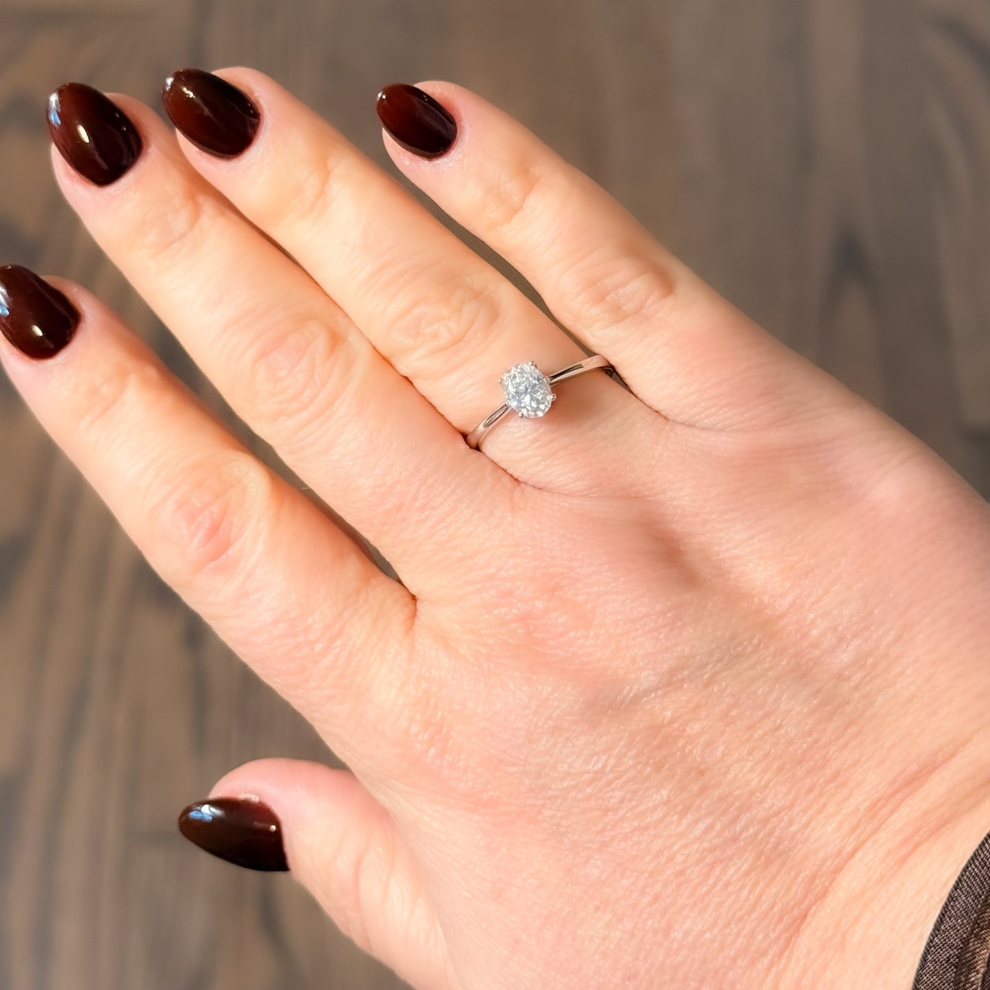 RING OVAL CUT MOISSANITE 1CT (size 8US)