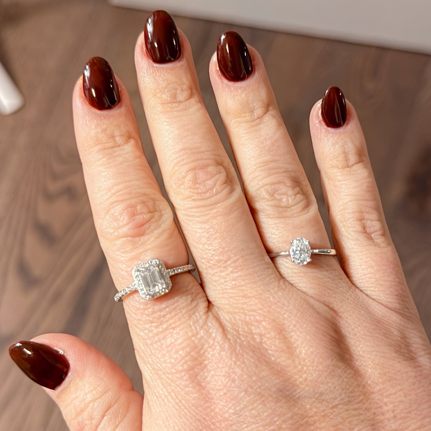 RING OVAL CUT MOISSANITE 1CT (size 8US)