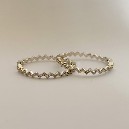 EARRING HOOPS ZIGZAG CUBIC ZIRCONIA