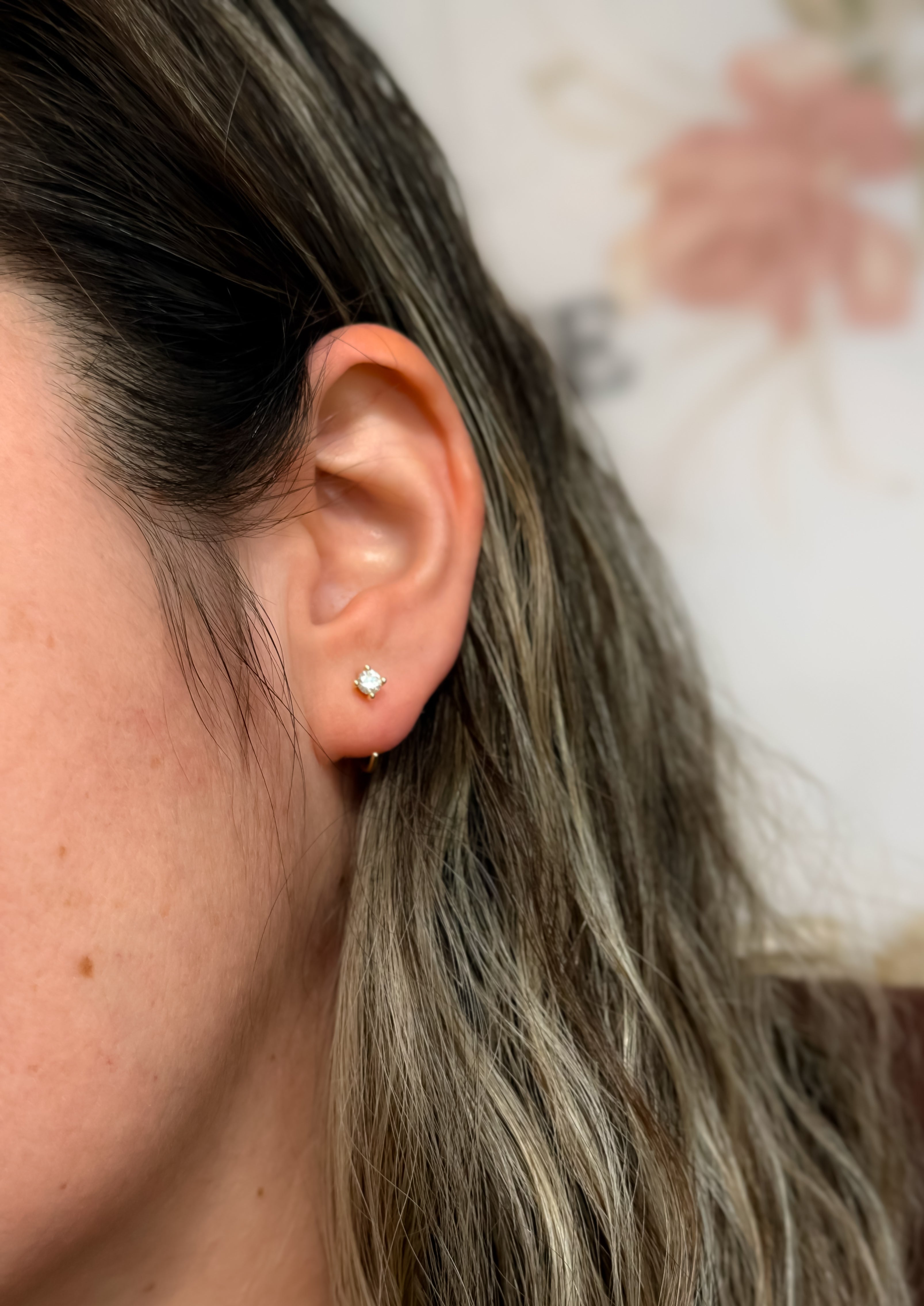 EARRING HALF HOOP MOISSANITE 3.5mm