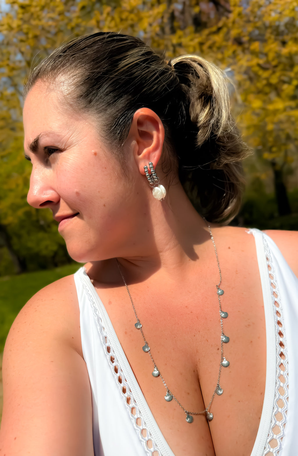 EARRING HOOPS SPHERE FLAT PEARL