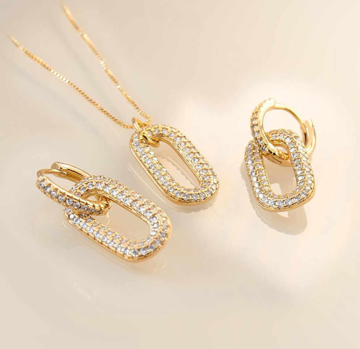NECKLACE + EARRINGS OVAL LINK STUDDED CZ