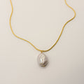 NECKLACE TWISTED CHAIN AND BAROQUE PEARL