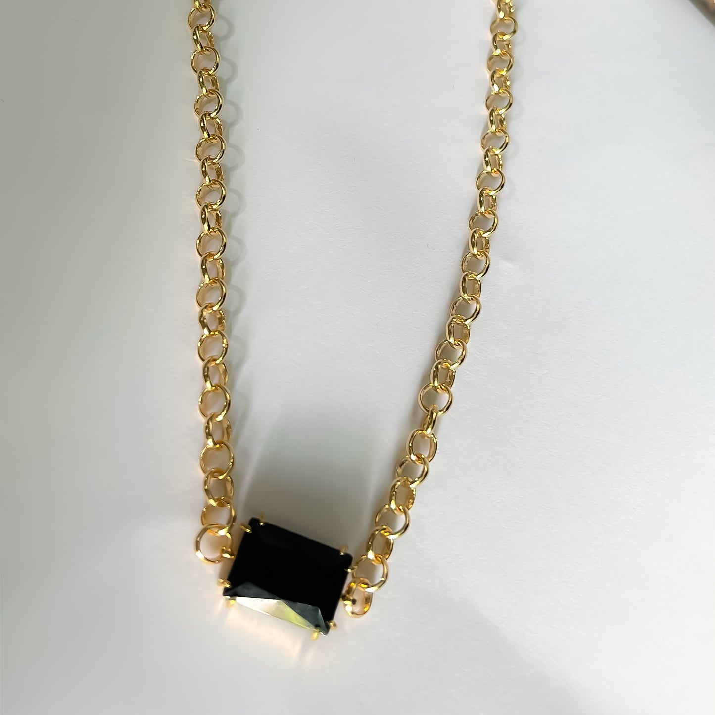 NECKLACE CHAIN WITH RECTANGLE CRYSTAL