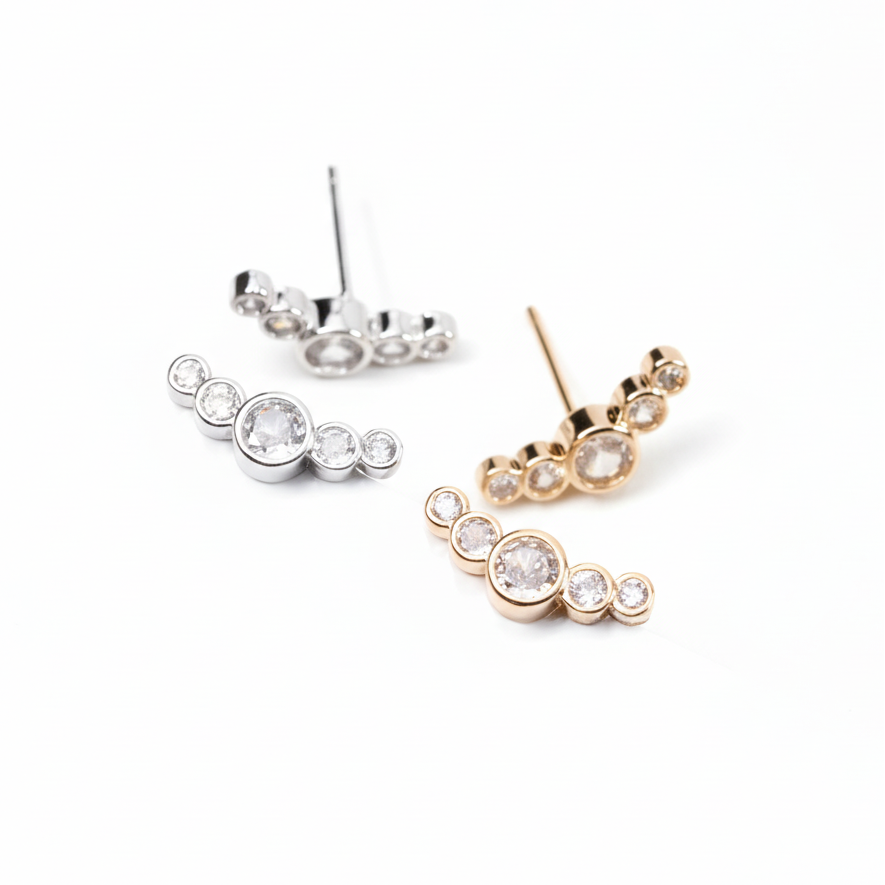 EARRINGS 5 CUBIC ZIRCONIA GEMS