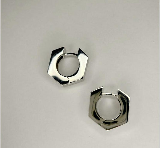 EARRING HOOP HEPTAGON