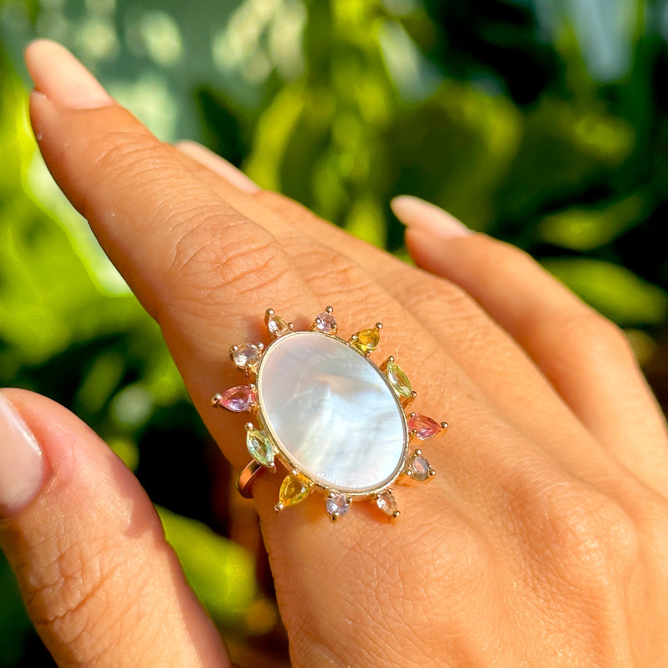 RING MIRROR MOTHER OF PEARL COLOR CRYSTALS