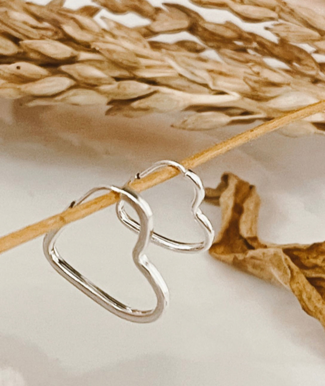 EARRING HOOP HEART SILVER