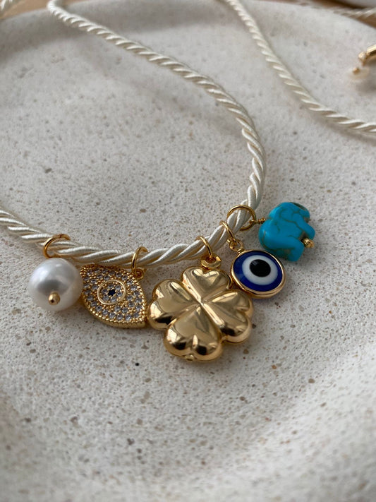 NECKLACE/BRACELET IVORY ROPE LUCKY SYMBOLS (patuá)