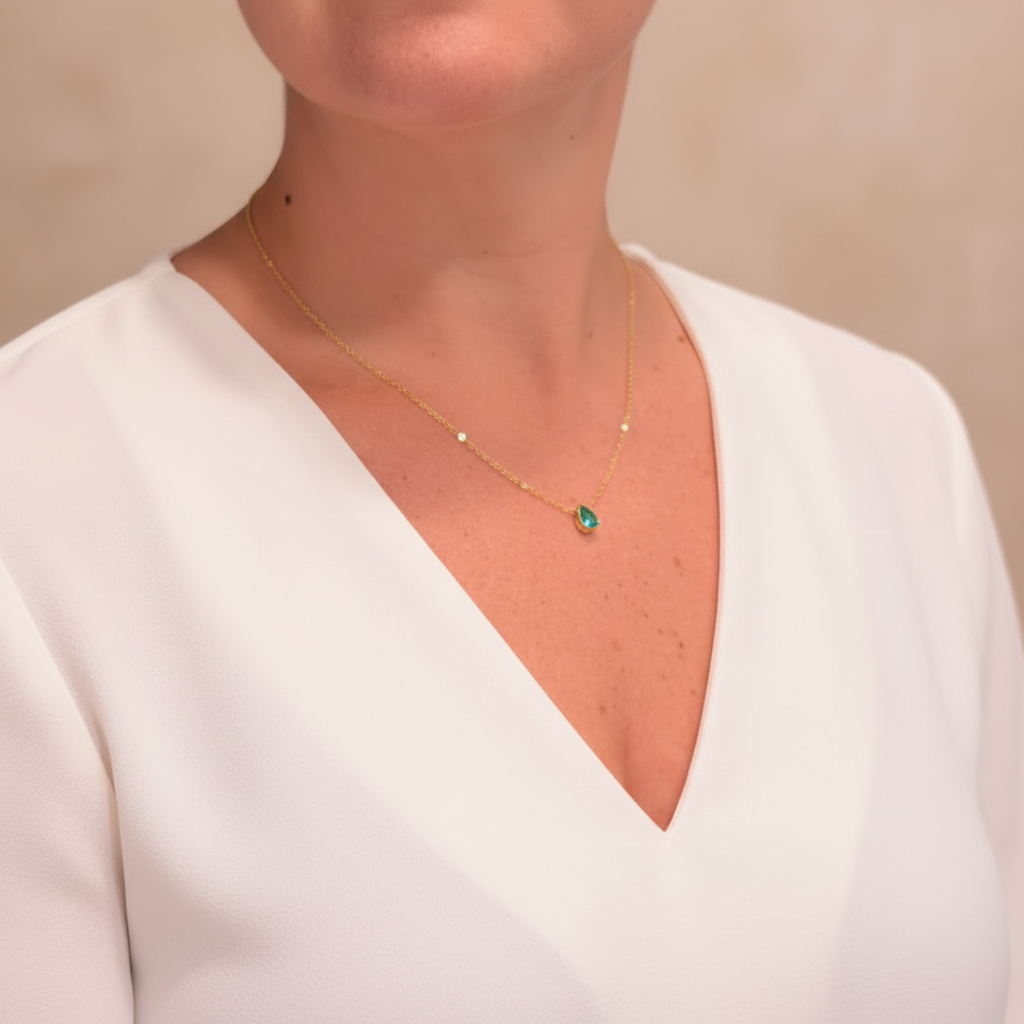 NECKLACE SMALL TEARDROP GREEN PARAIBA CRYSTAL FUSION