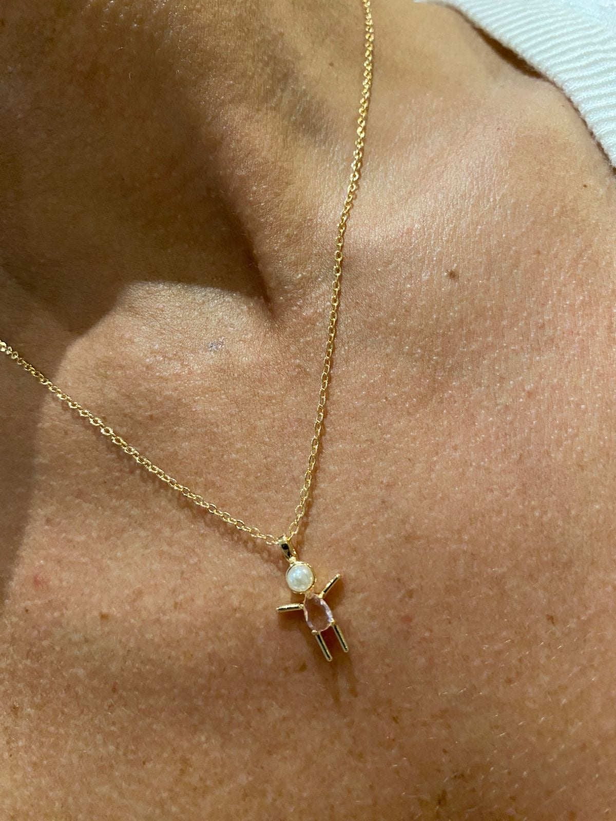 NECKLACE ONLY CHILD FAMILY LOVE PEARL COLOR CRYSTAL