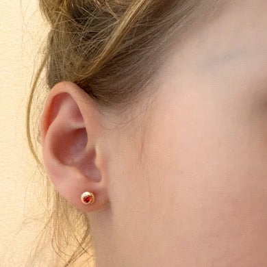 EARRING STUDS RUBY COLOR CRYSTAL FOR KIDS