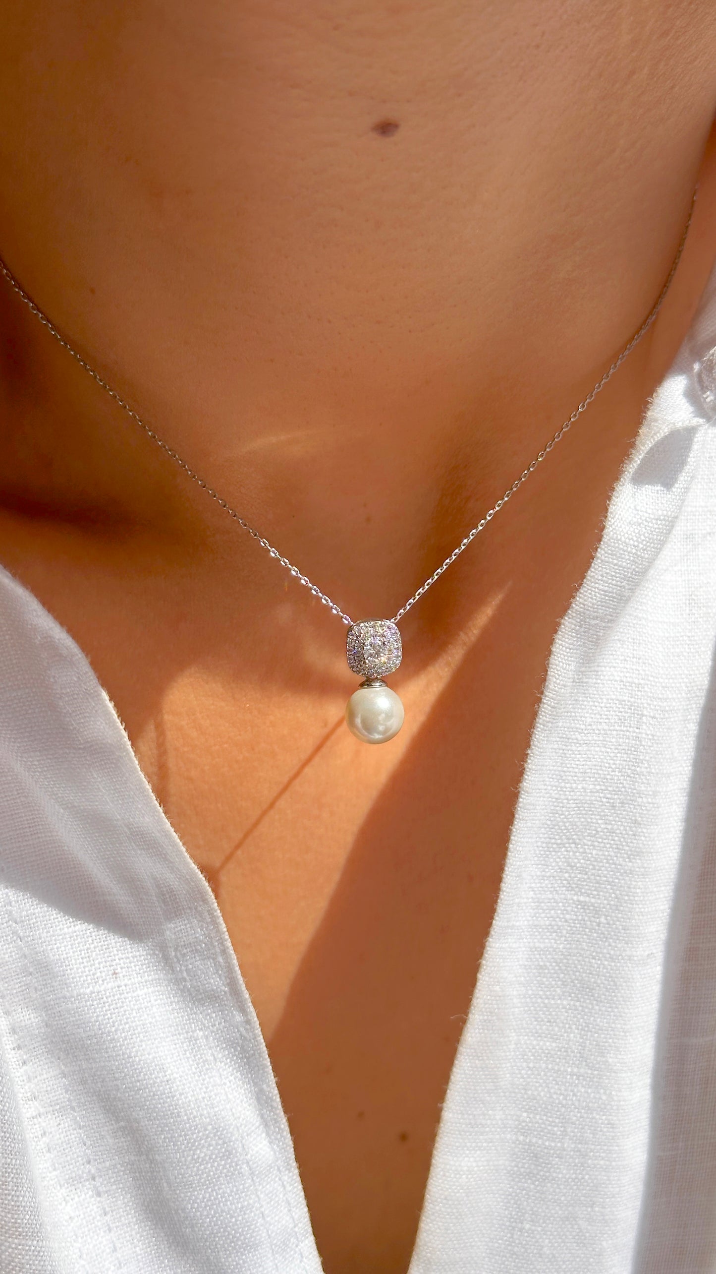 NECKLACE+ EARRINGS SET PEARLS AND MINI CUBIC ZIRCONS