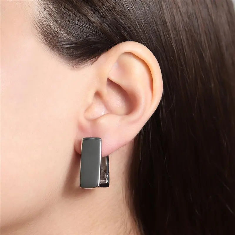 EARRING HOOPS TRIANGLE MAXI