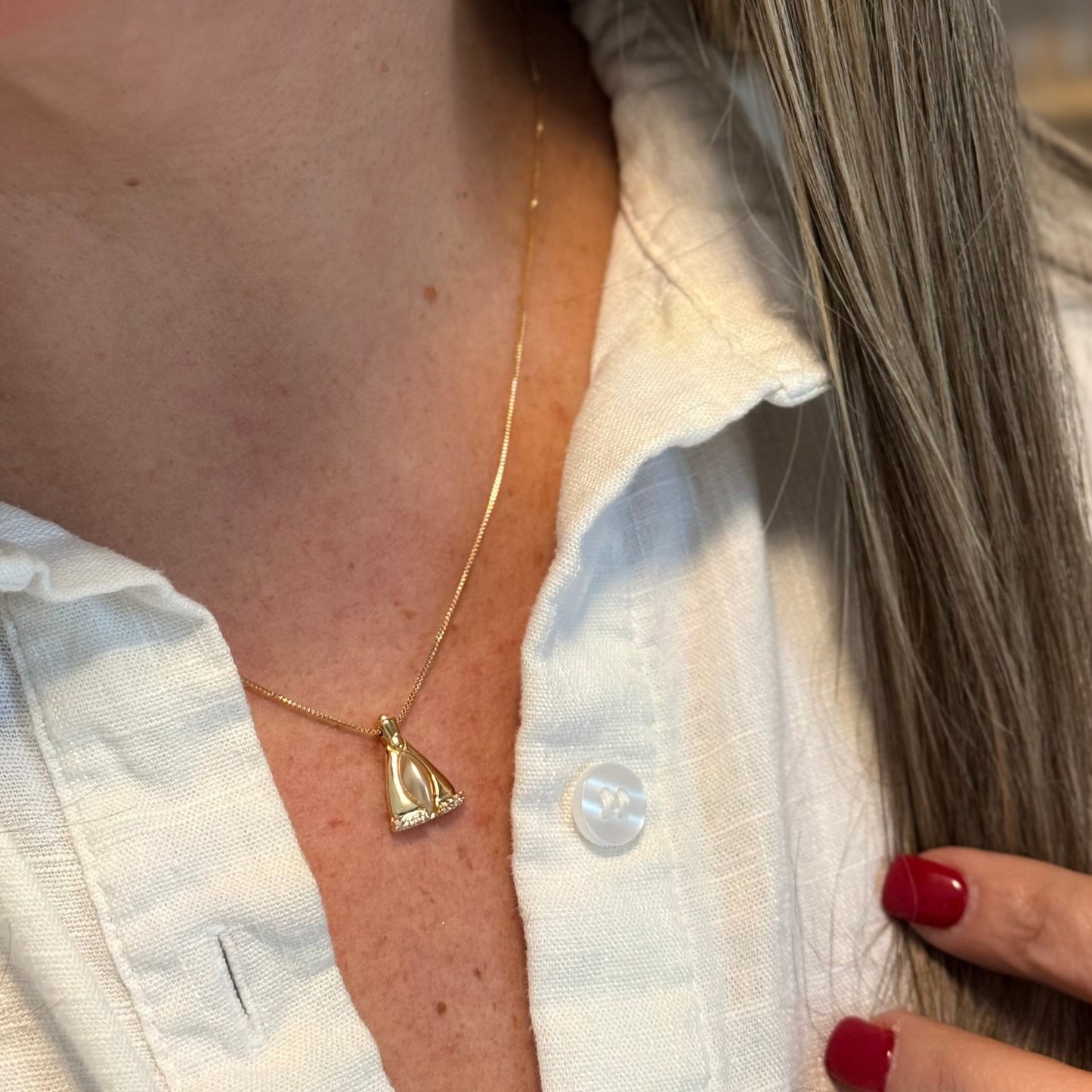 NECKLACE OUR LADY APARECIDA WITH A PEARL