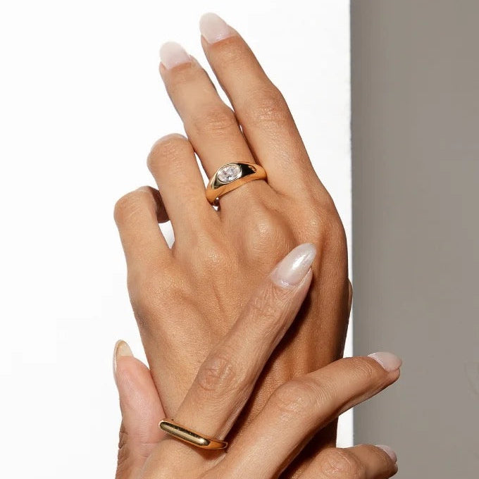 RING ADJUSTABLE OVAL CUBIC ZIRCONIA