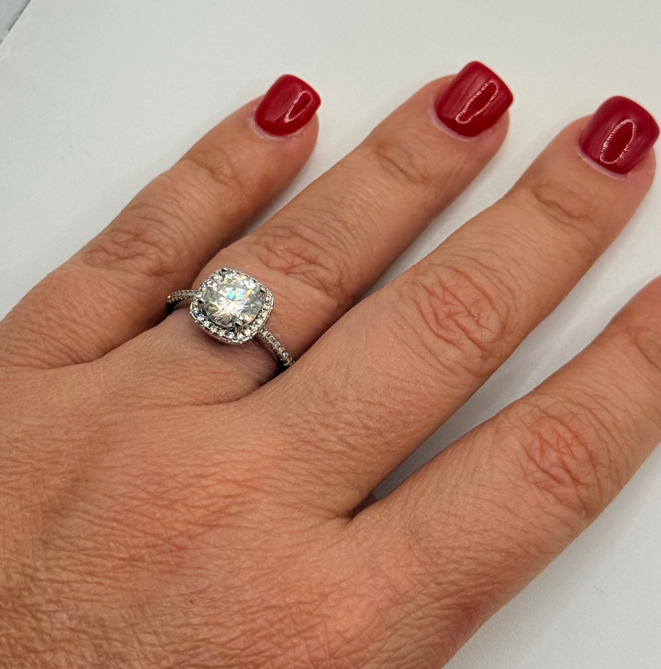 RING HALO MOISSANITE 2CT ADJUSTABLE