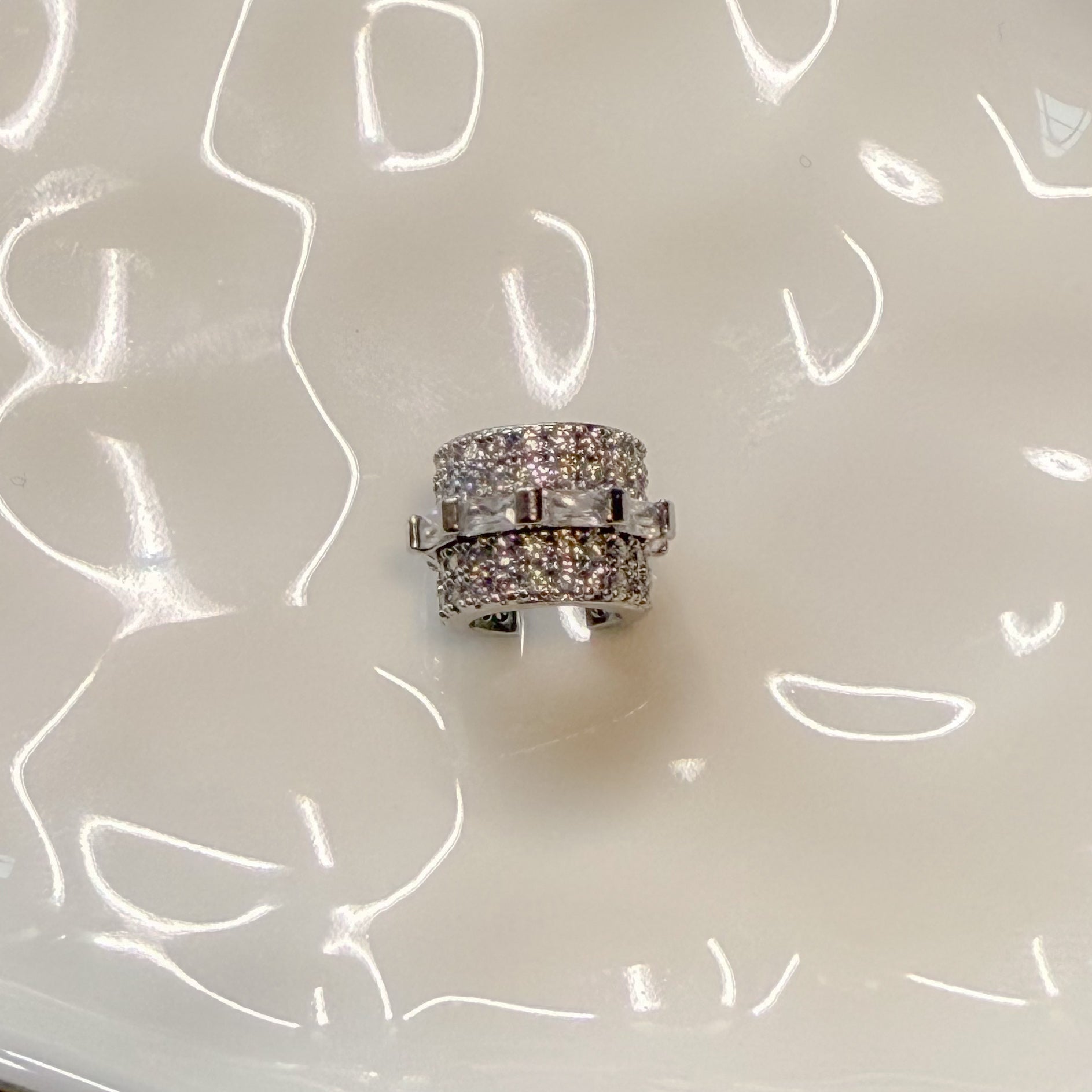 EAR-CUFF LUXURY CRYSTALS