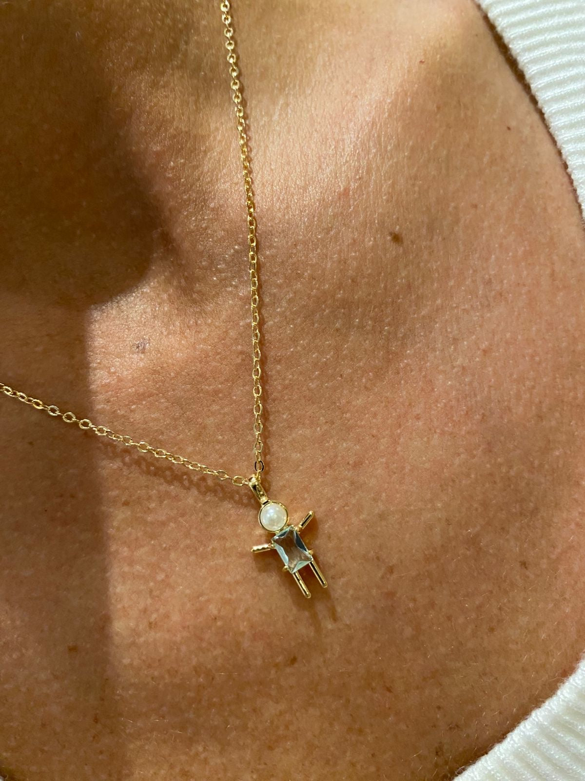 NECKLACE ONLY CHILD FAMILY LOVE PEARL COLOR CRYSTAL