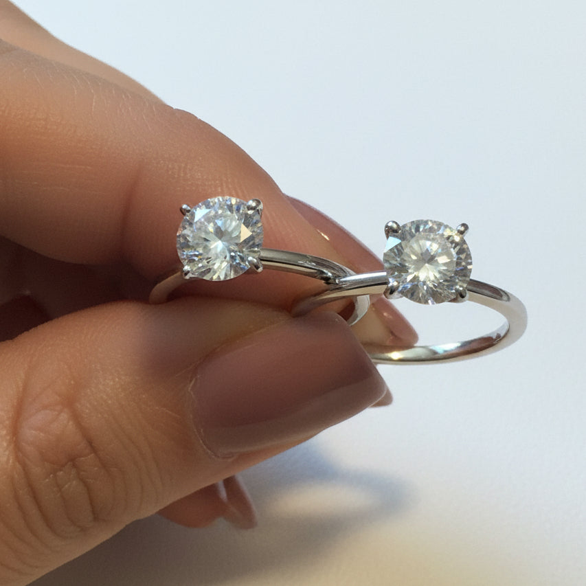 RING SOLITAIRE 1CT MOISSANITE - size 7US