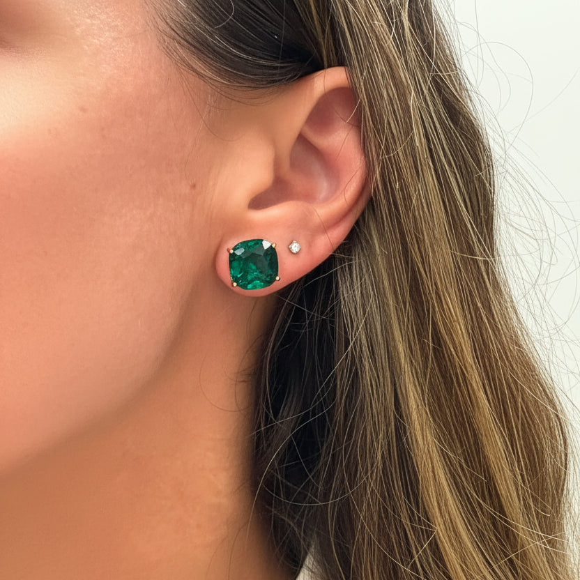 EARRING STUDS SQUARE 10MM EMERALD GREEN CRYSTAL