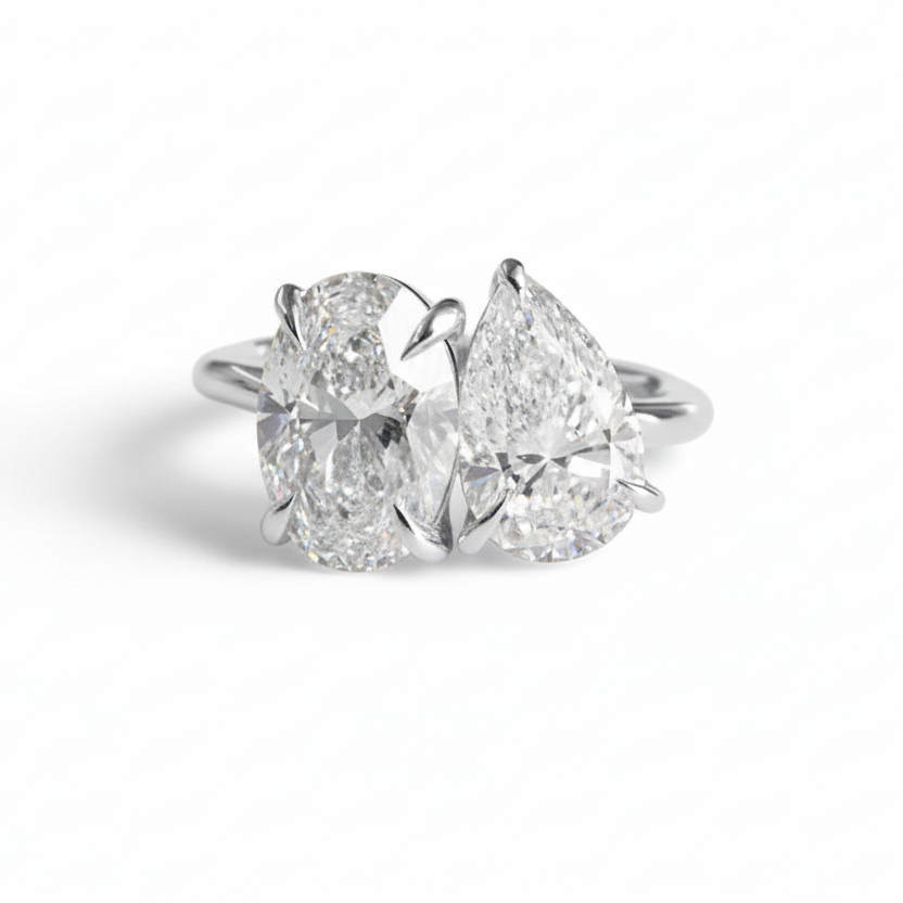 RING OVAL + TEARDROP CUBIC ZIRCONIA