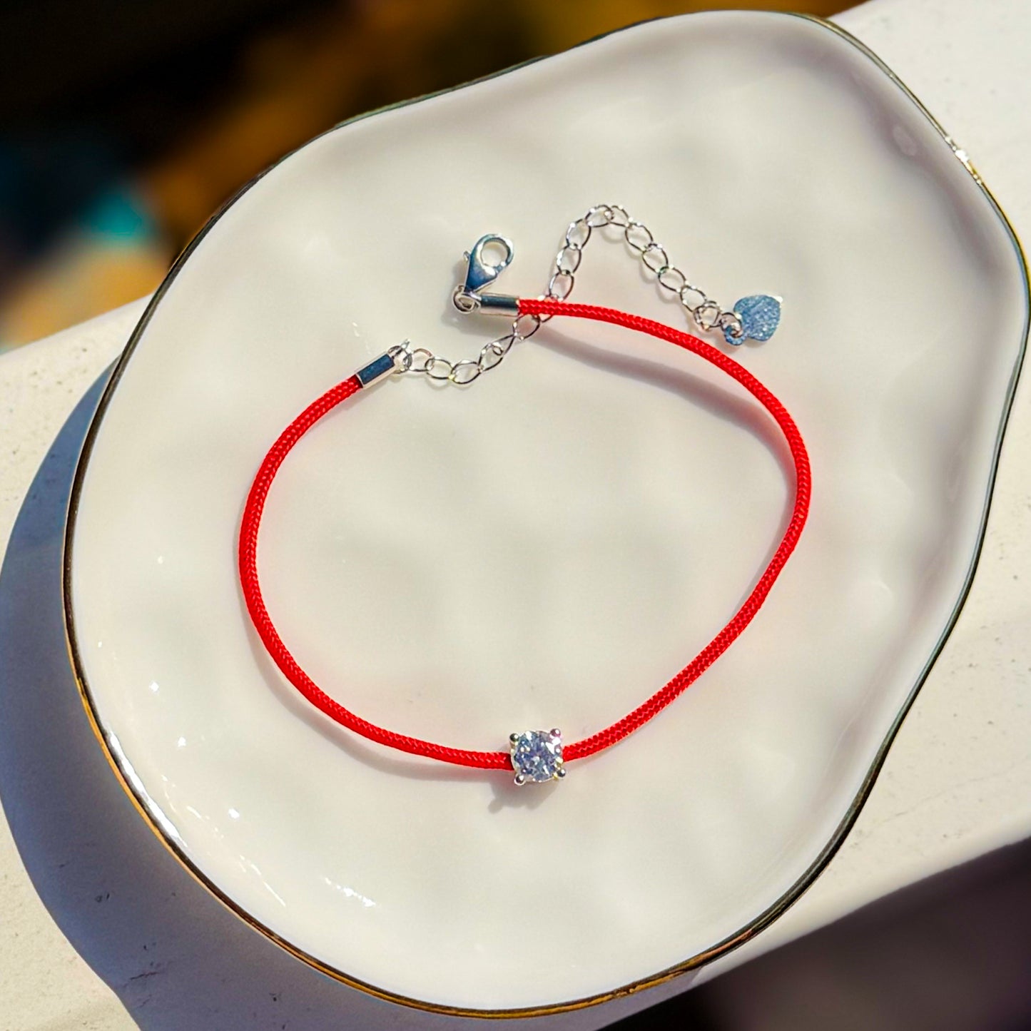 (PRE-SALE)BRACELET RED COTTON STRING WITH MOISSANITE 0.5CT