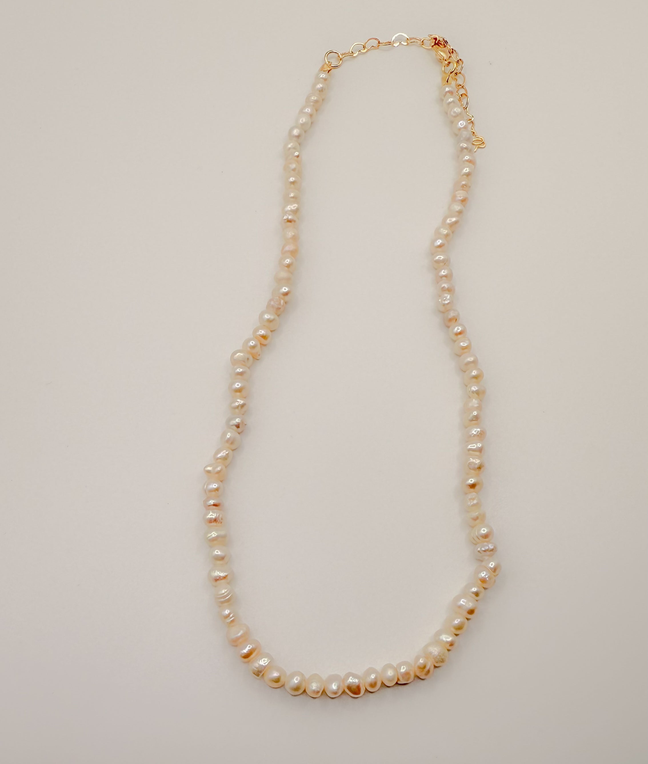 NECKLACE CHOKER BAROQUE NATURAL PEARLS
