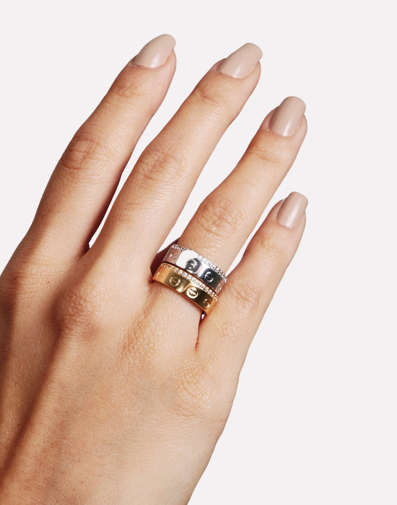 RING SCREW WITH CRYSTAL LINE