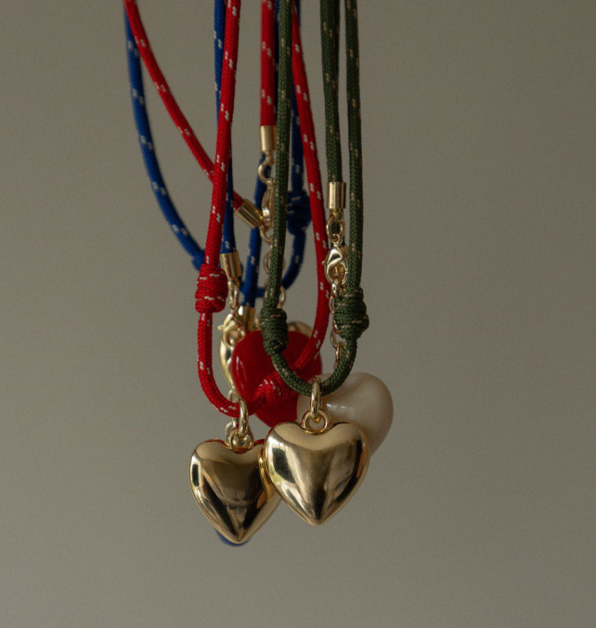 NECKLACE COTTON STRING GOLDEN HEART