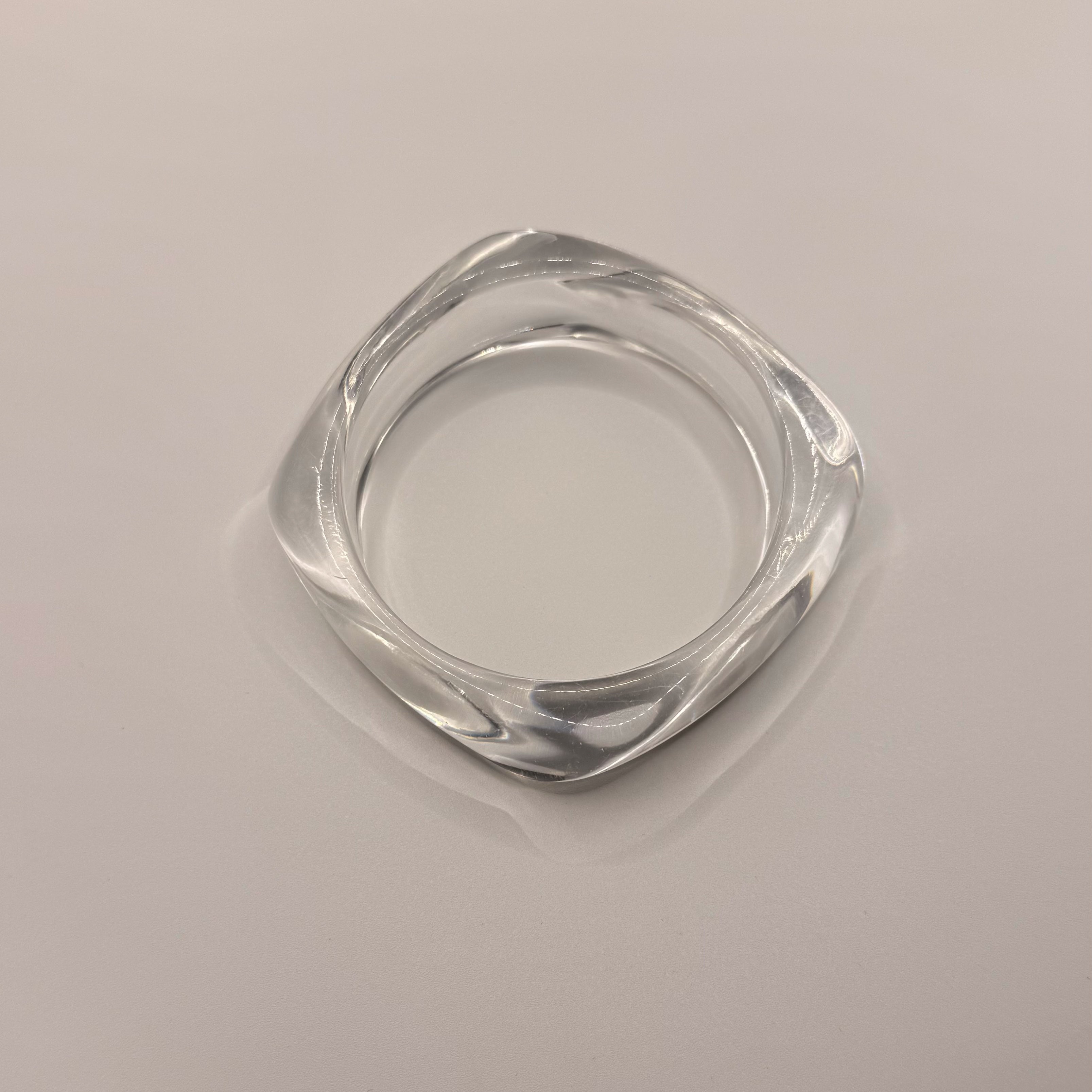 BRACELET BANGLE CLEAR RESIN