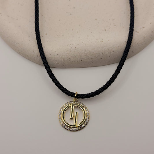 NECKLACE BRAIDED BLACK LEATHER WITH ROUND PENDANT