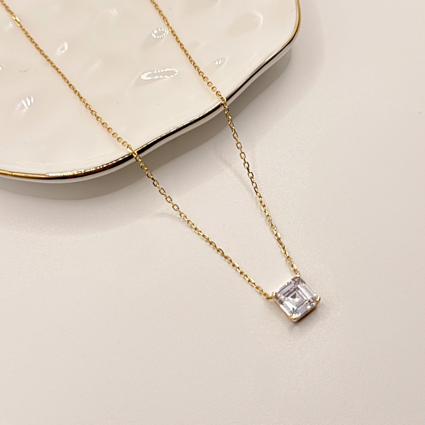 NECKLACE SQUARE CUBIC ZIRCON